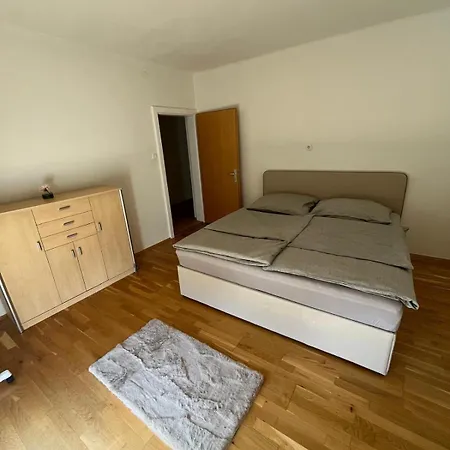 شقة Burgstrasse فيلاخ